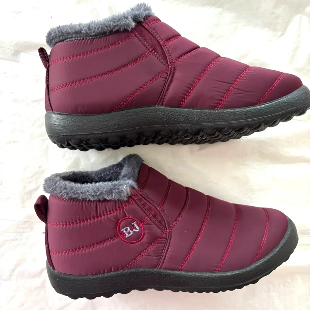 NWOT Boojoy Winter boots burgundy Waterproof slip on SZ 7.5
